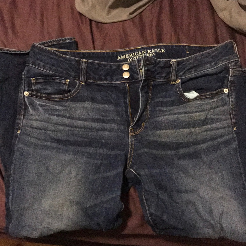 American eagle artist crop